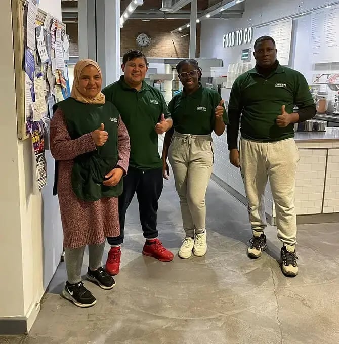 cleaning-team (1)